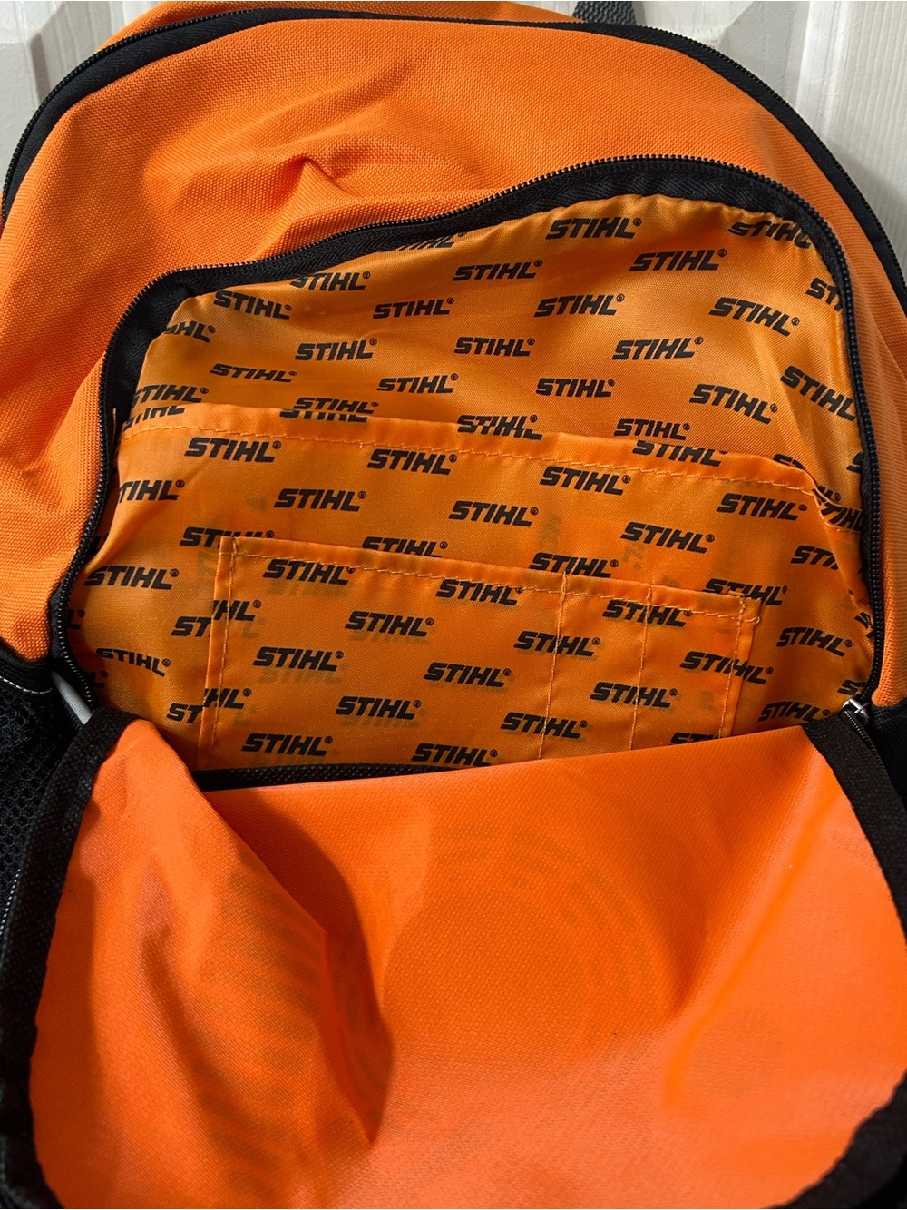 Stihl Blower School Backpack for Kids NWT Orange Black - Picture 5 of 8